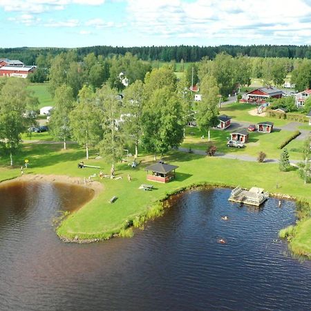 Tastulan Lomakylae Hotel Kaustinen Bagian luar foto