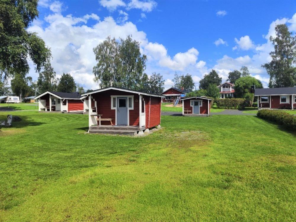 Tastulan Lomakylae Hotel Kaustinen Bagian luar foto