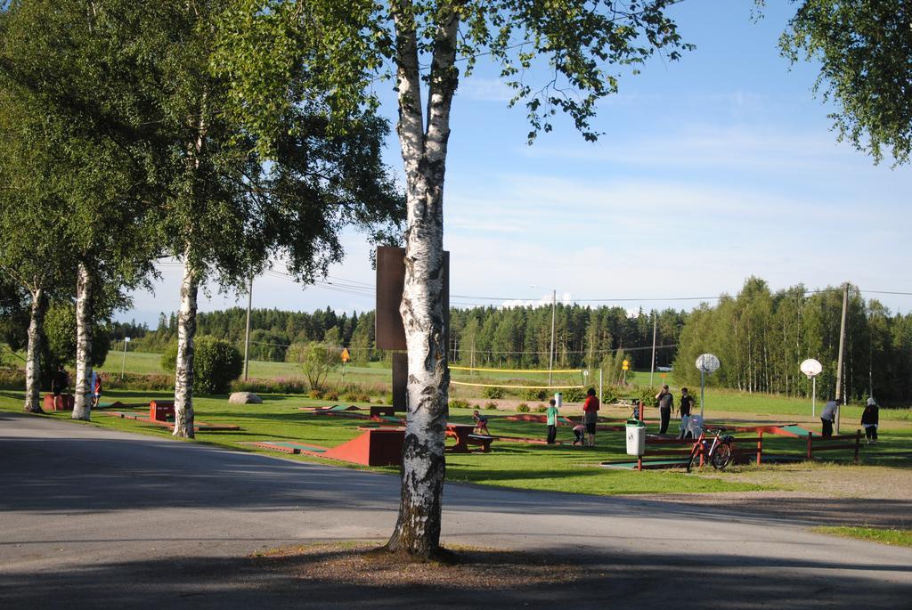 Tastulan Lomakylae Hotel Kaustinen Bagian luar foto